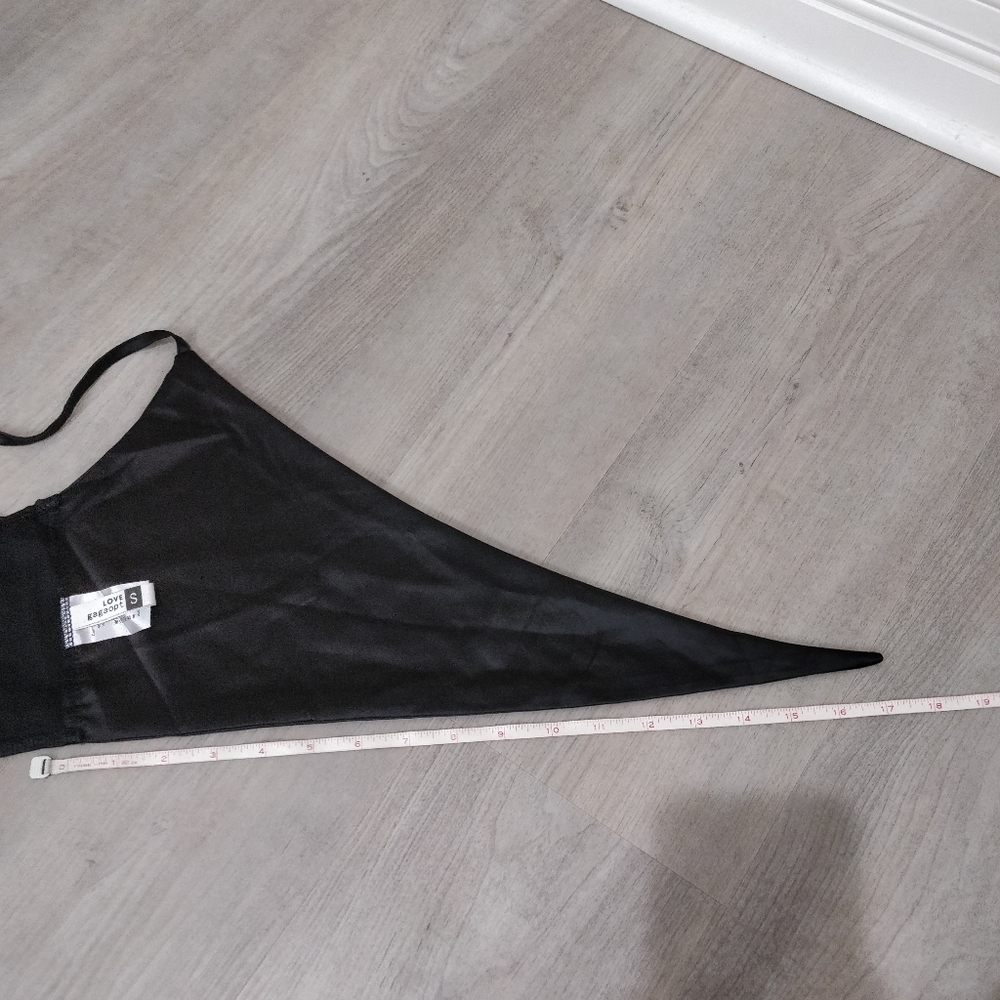 NWOT black silky tie front crop bralette - Picture 10 of 16